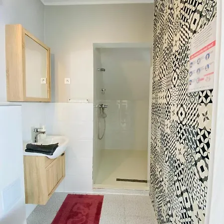 Przystan Bed & Breakfast 3*