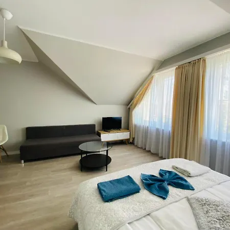 Przystan ヤスタルニャ