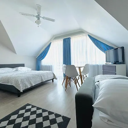 Przystan ベッド・アンド・ブレックファスト ヤスタルニャ