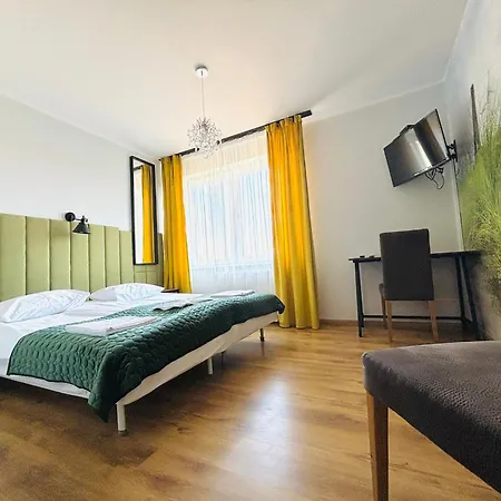 ベッド・アンド・ブレックファスト Przystan ヤスタルニャ