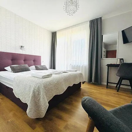 ベッド・アンド・ブレックファスト Przystan ヤスタルニャ