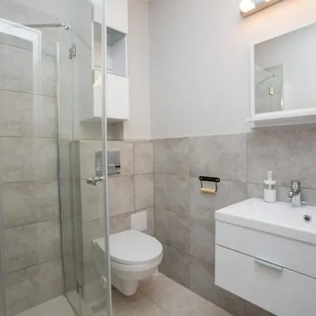 Przystan Bed & Breakfast 3*