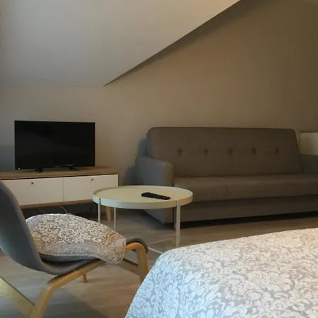 Przystan Bed & Breakfast 3*