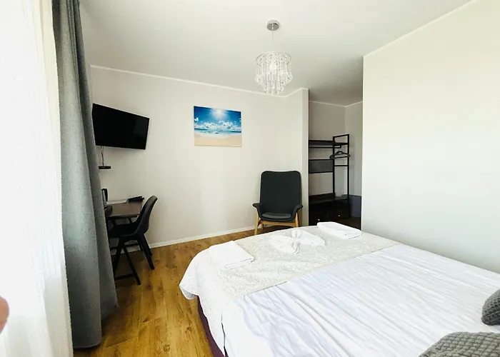 Przystan Bed & Breakfast 3*