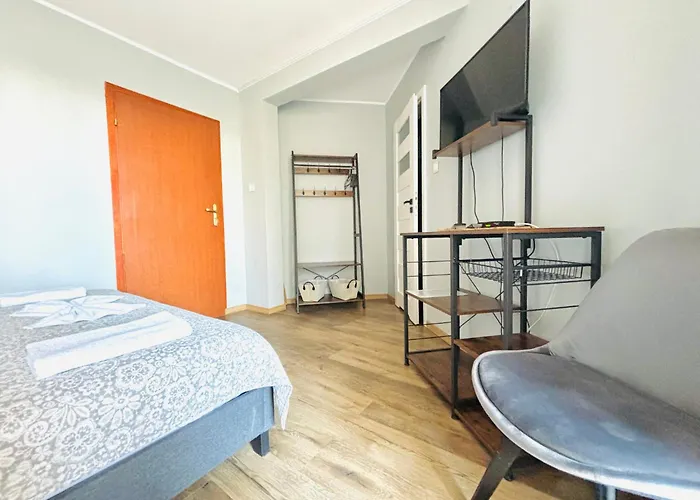 Przystan Bed & Breakfast 3*